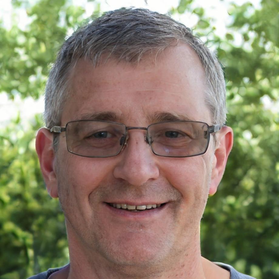 Ritratto professionale di Marco Santini